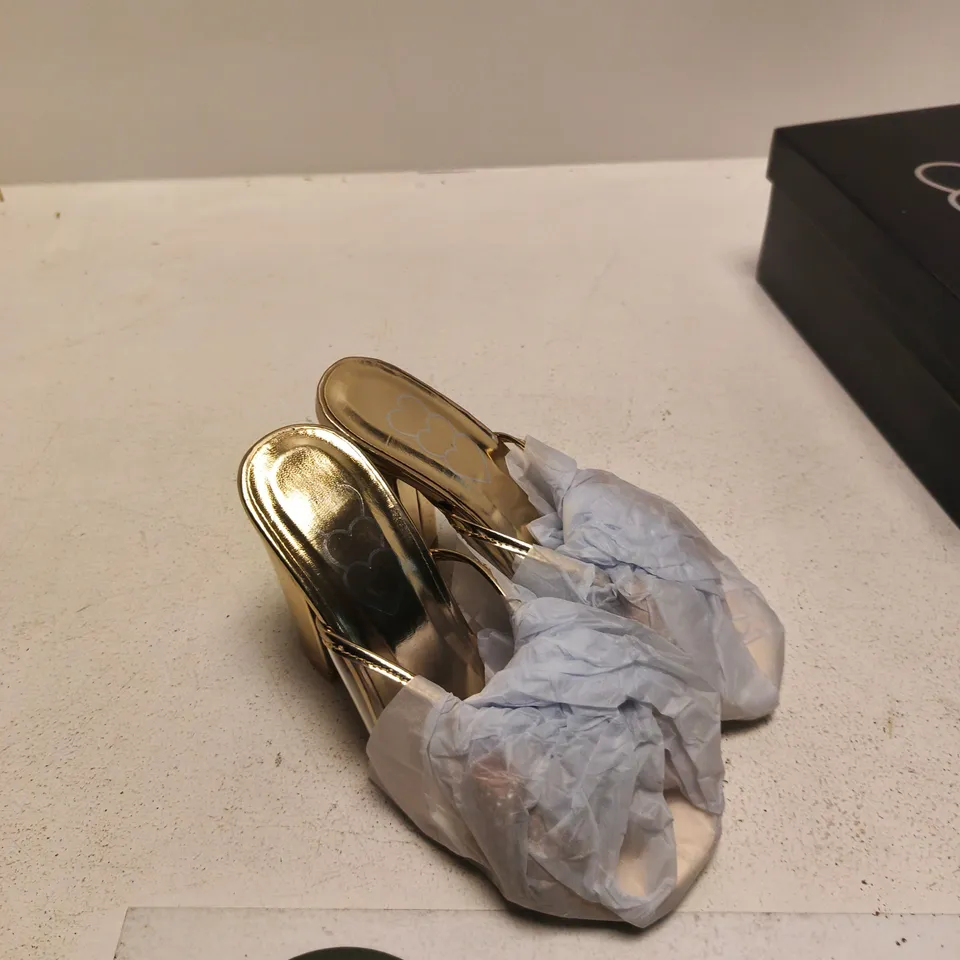 UK 3 GOLD METALLIC HEELED SANDALS – EU 36 (BOXED)