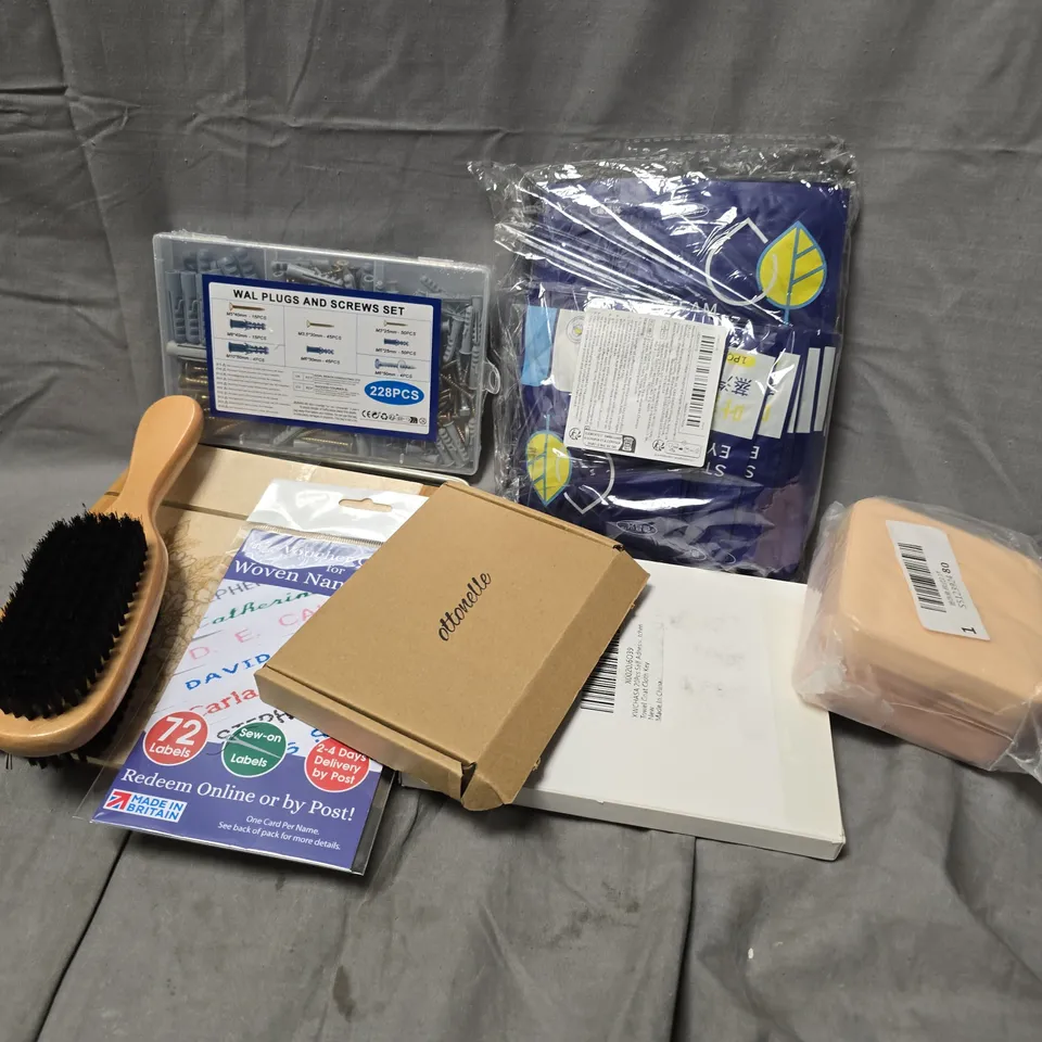 APPROXIMATELY 12 ASSORTED HOUSEHOLD ITEMS TO INCLUDE WALL PLUGS AND SCREWS, JEWELLERY BOX, VOUCHER CARDS, ETC