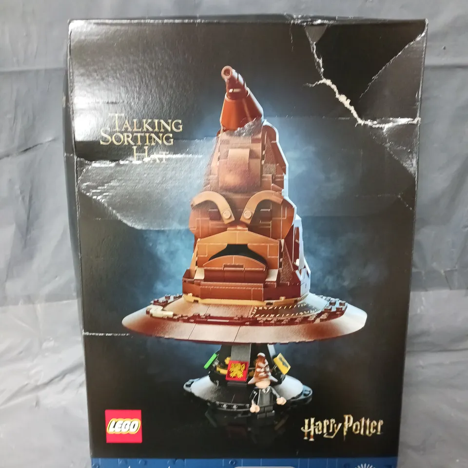 BOXED LEGO HARRY POTTER TALKING SORTING HAT - 76429 RRP £89.99