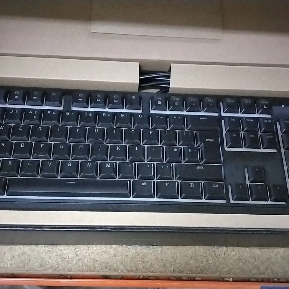 BOXED RAZER ORNATA LOW PROFILE GAMING KEYBOARD 