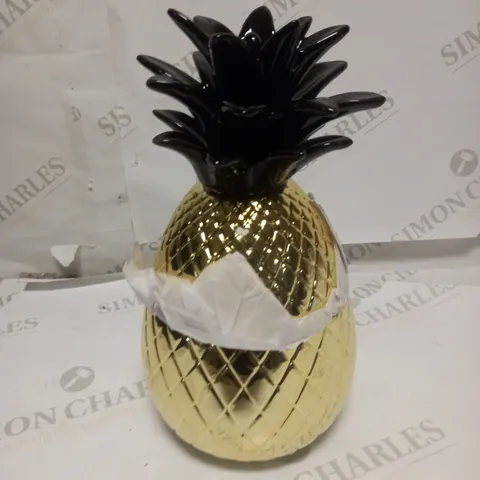 CERAMIC PINEAPPLE POT