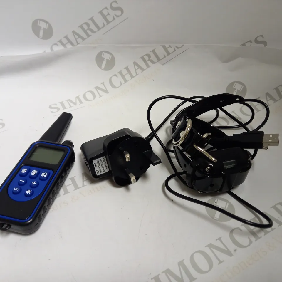 RECHARGEABLE AND WATERPROOF DOG COLLAR