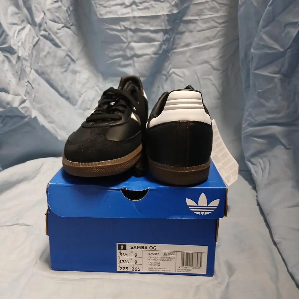 ADIDAS SAMBA OG SNEAKERS – BLACK/WHITE SIZE 9