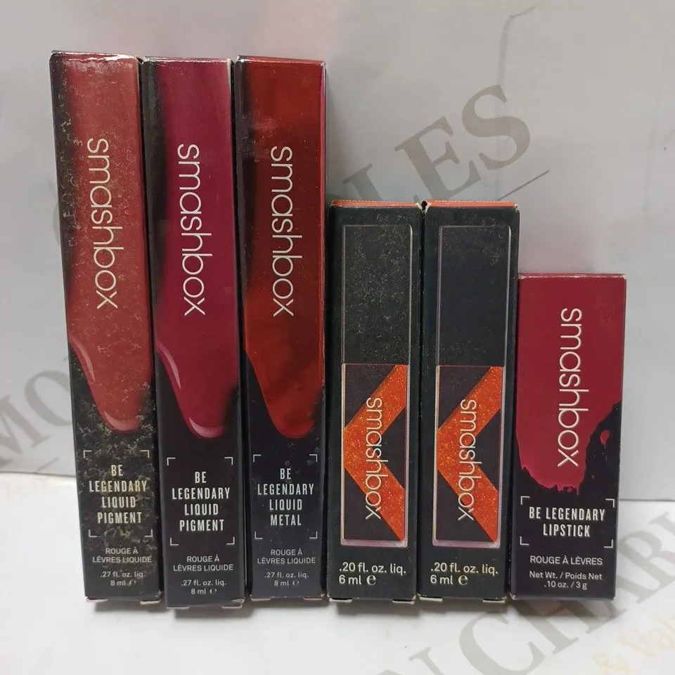 LOT OF APPROX 6 ASSORTED SMASHBOX MAKEUP PRODUCTS TO INCLUDE LIQUID PIGMENT LIPGLOSS ROSE B4 BROS, ORANGE CRUSH LIP LACQUER, RED RAGE LIPSTICK, ETC 