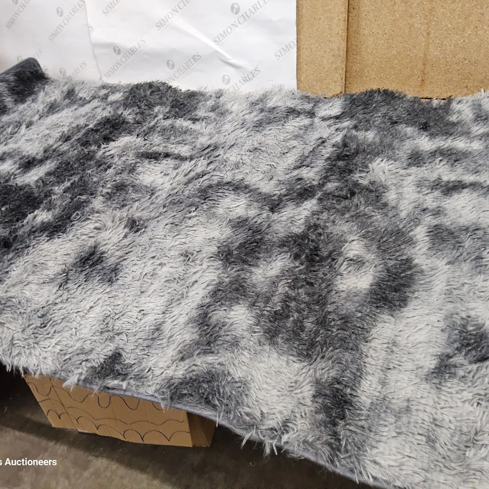 CHALAN SHAGGY DARK GREY RUG 80 × 150