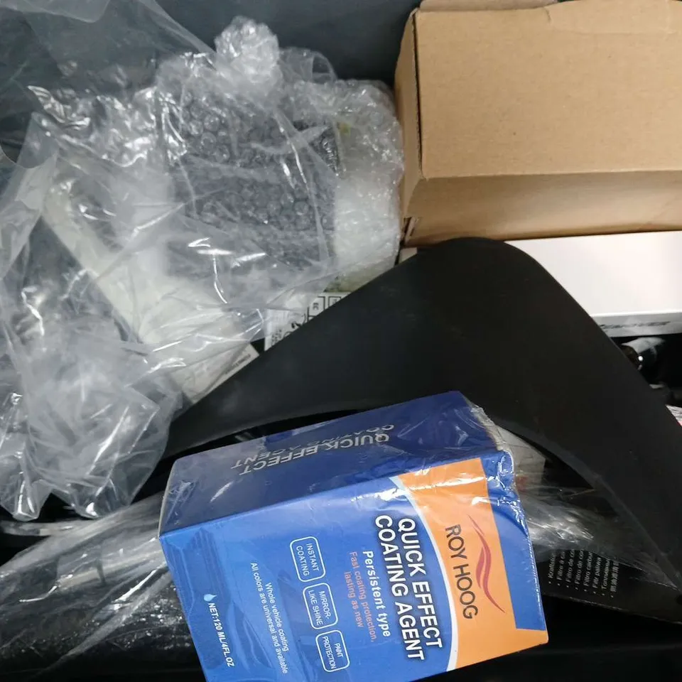 APPROXIMATELY 10 ASSORTED VEHICLE PARTS & ACCESSORIES TO INCLUDE FUEL FILTER, CAR SCRATCH REMOVER, SOCKET WRENCH, ETC