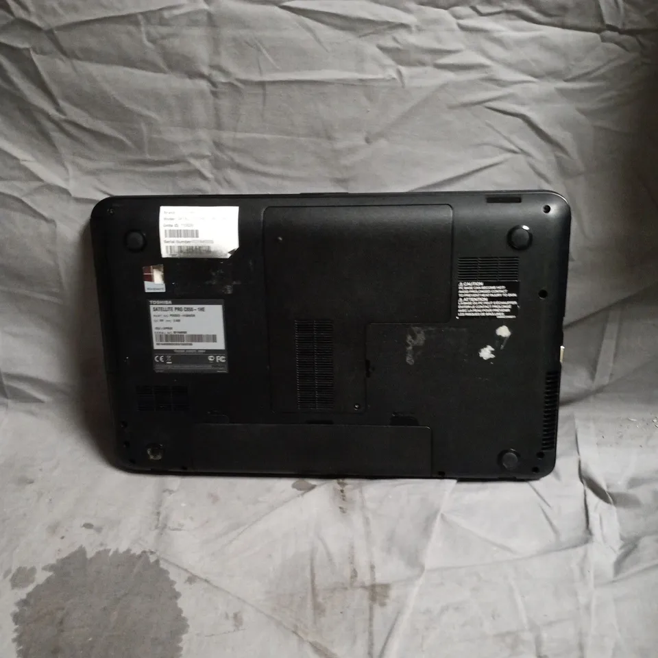 TOSHIBA SATELLITE PRO C850-1HE LAPTOP (BLACK)