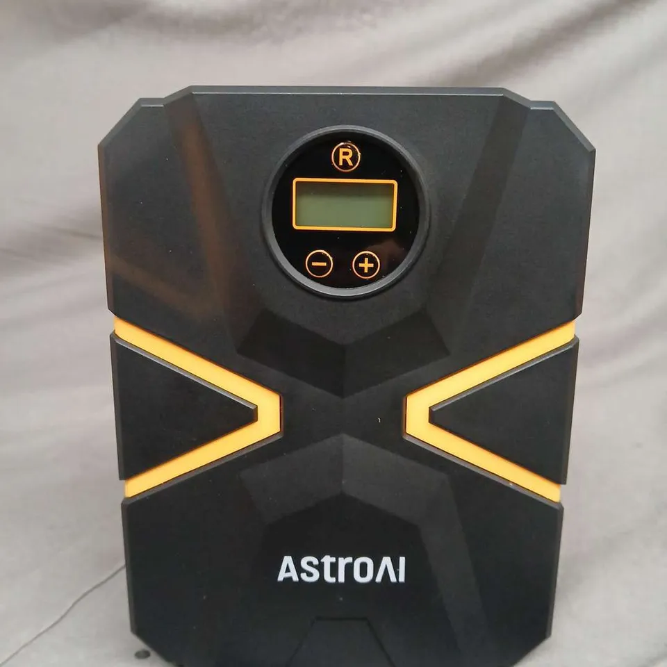 ASTRONI CAR AIR PUMP 