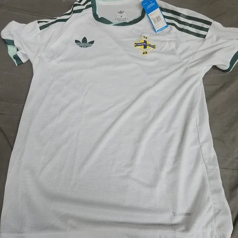 ADIDAS NORTHERN IRELAND FOOTBALL JERSEY - MEDIUM