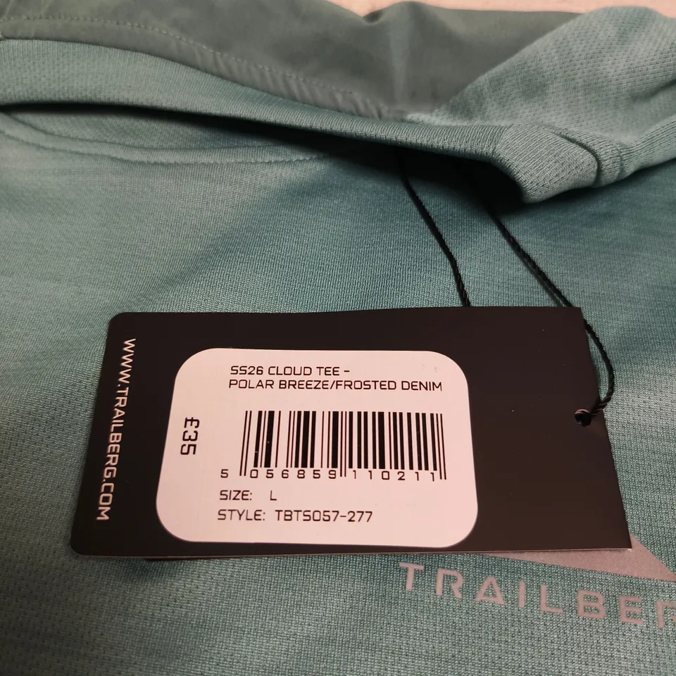TRAILBERG SS26 CLOUD TEE – POLAR BREEZE / FROSTED DENIM, UK L