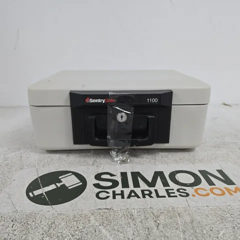SENTRYSAFE 1100 SAFE WITH KEY