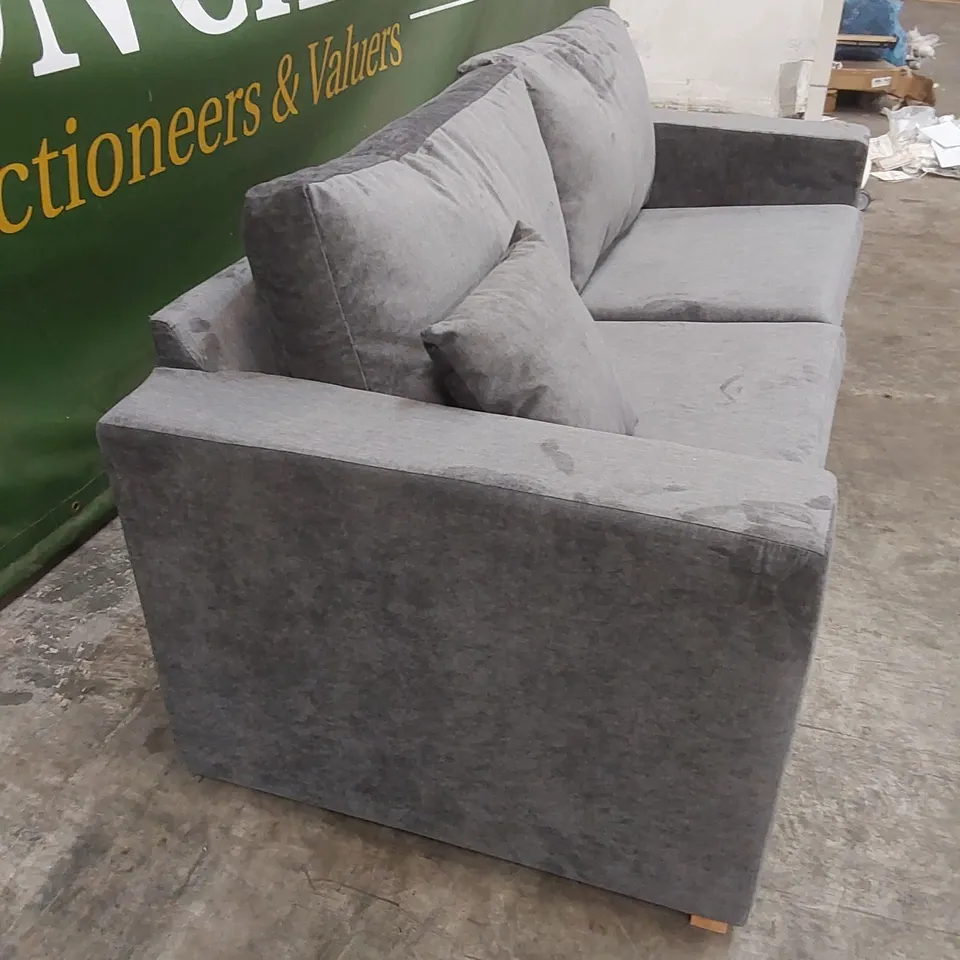 DESIGNER 4 SEATER FABRIC UPHOLSTERED SOFA 