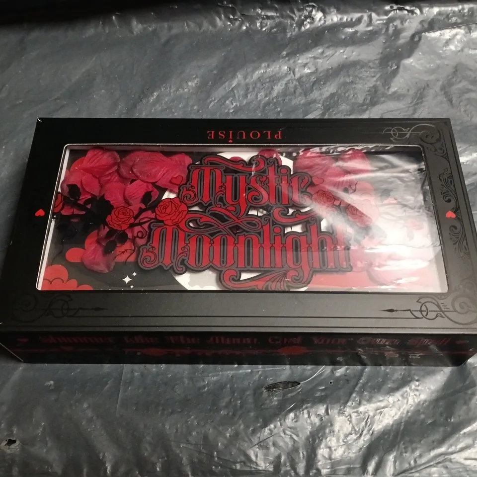 BOXED P.LOUISE MYSTIC MOONLIGHT PALETTE FOR EYES AND FACE