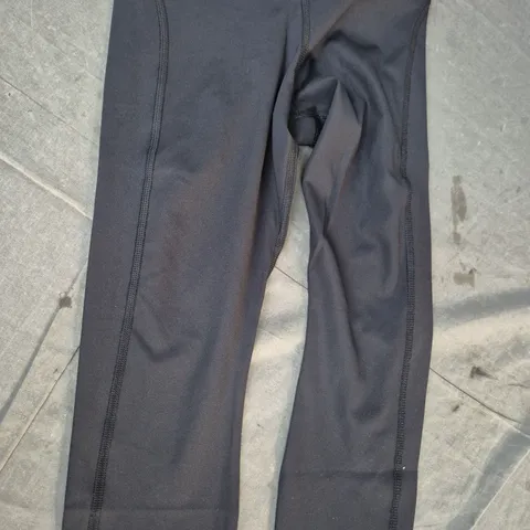 NIKE EPIC FAST TIGHT FIT MID RISE LEGGINGS IN BLACK SIZE XS