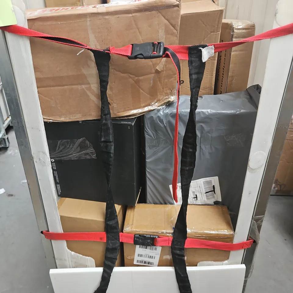 CAGE OF APPROXIMATELY 10 ASSORTED ITEMS TO INCLUDE - MIRROR, GARLAND DECORATION, LAMP ETC. - COLLECTION ONLY