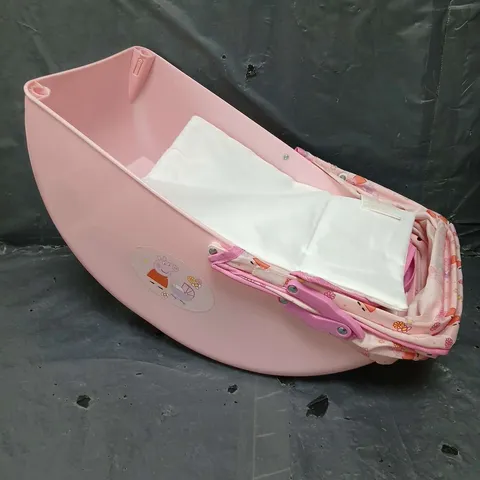 PEPPA PIG'S DOLL PRAM