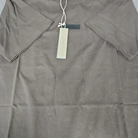 ESSENTIALS CREW NECK T-SHIRT IN DARK OLIVE SIZE LARGE