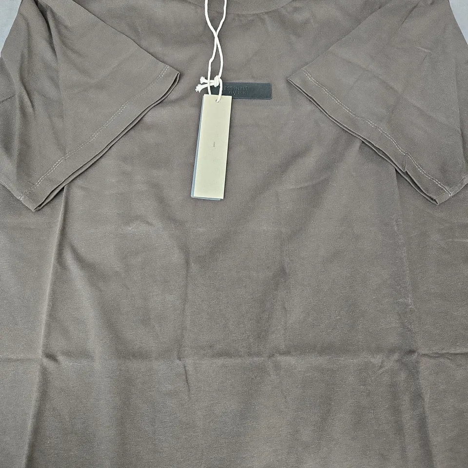 ESSENTIALS CREW NECK T-SHIRT IN DARK OLIVE SIZE LARGE