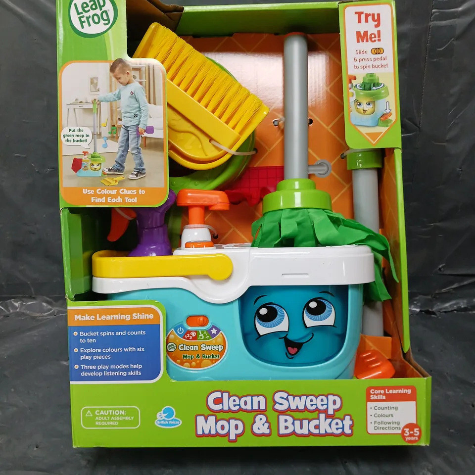 LEAP FROG SWEEP MOP & BUCKET 