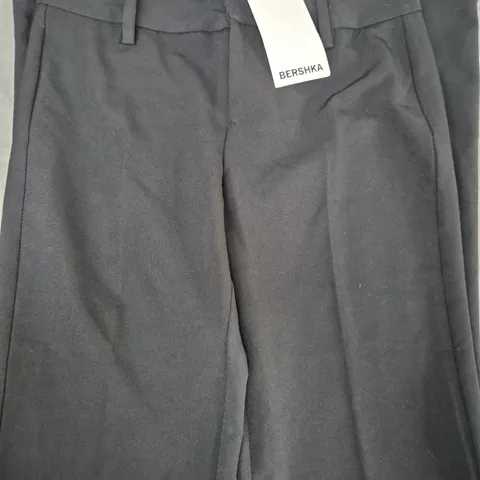 BERSHKA SOFT FLARE TROUSERS IN BLACK SIZE UK 8