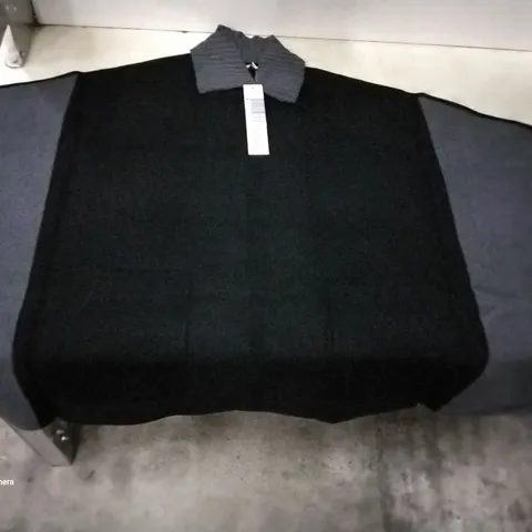 BOX OF 5 BADGLEY MISCHKA BLACK KNITTED PONCHO WITH POCKET - MEDIUM