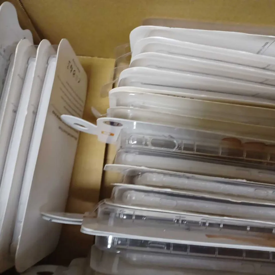 LOT OF APPROX 25 ASSORTED SAMSUNG GALAXY PHONE CASES IN VARIOUS STYLES AND COLOURS, SUITABLE FOR S9, S10E, S9+, ETC	