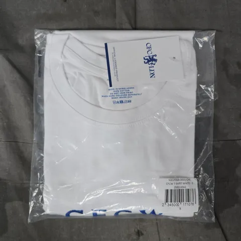 CHELSEA FOOTBALL CLUB T-SHIRT IN WHITE SIZE SMALL
