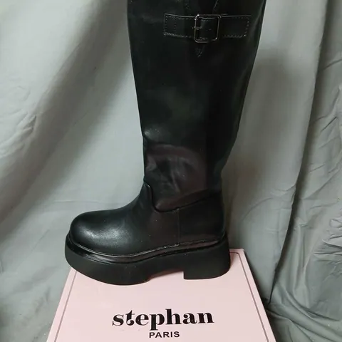 STEPHAN PARIS BLACK LEATHER KNEE-HIGH BOOTS WITH BUCKLE DETAIL SIZE 37