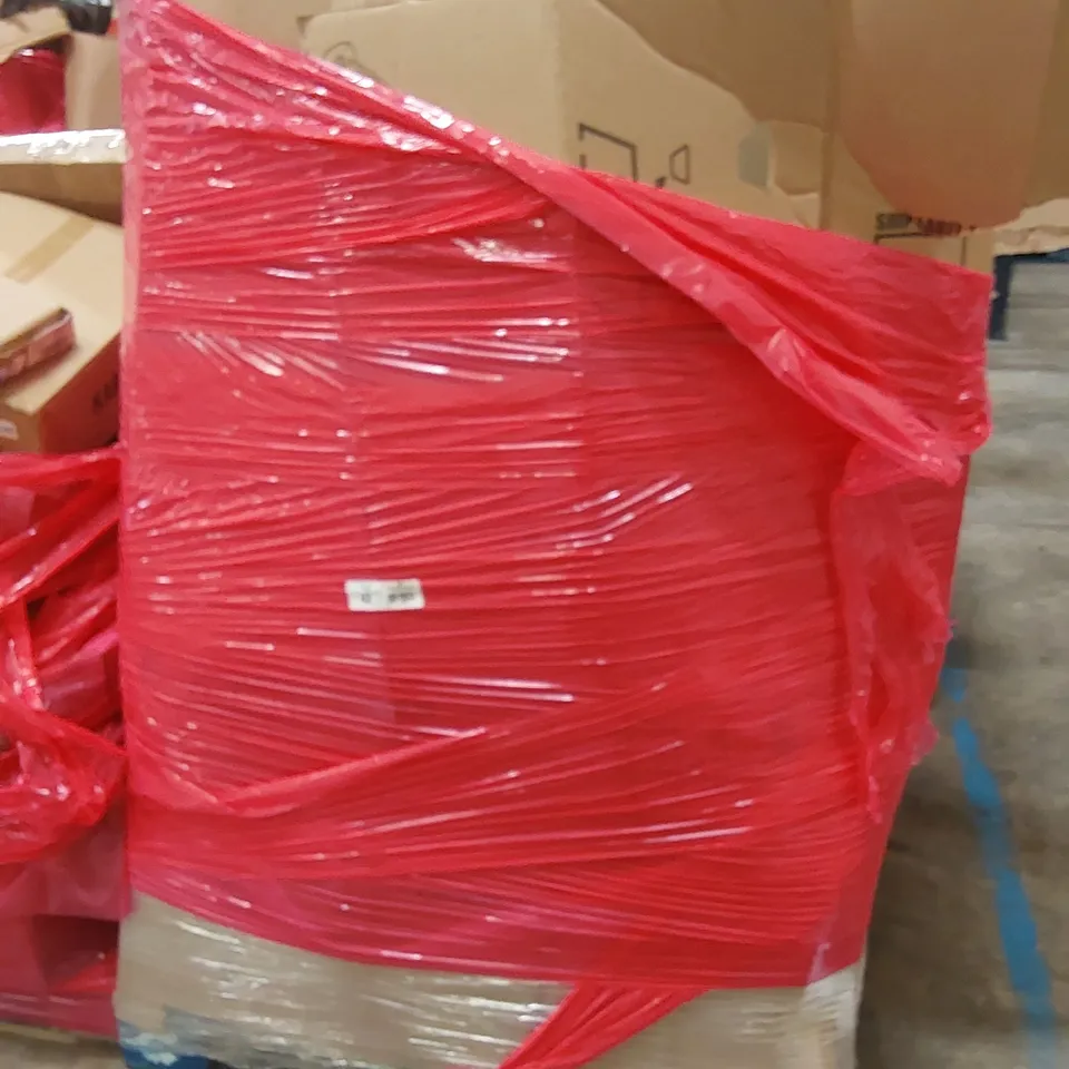 LARGE PALLET OF ASSORTED HOUSEHOLD PRODUCTS TO INCLUDE; DUMBELLS, CAKE GIFTBOXES, BLINDS AND ELECTRIC BLANKET