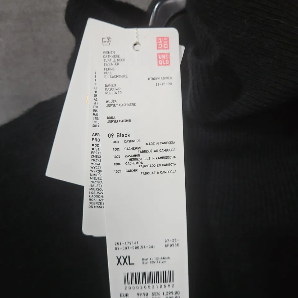 UNIQLO WOMEN'S CASHMERE TURTLE NECK SWEATER – BLACK – XXL