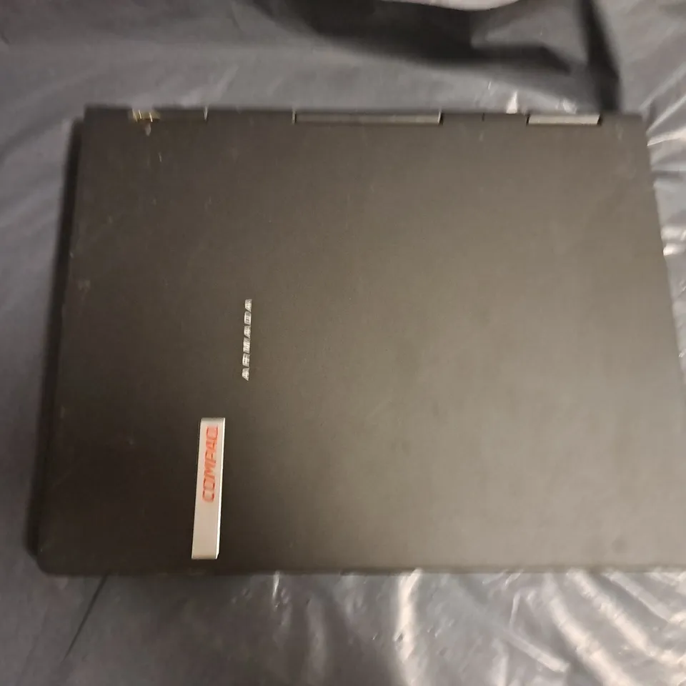 COMPAQ ARMADA M700 LAPTOP IN BLACK