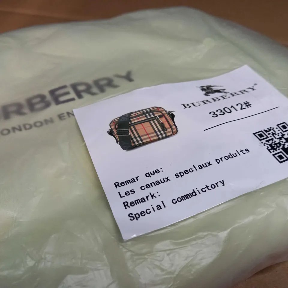 STYLE OF BURBERRY PACKAGED BAG