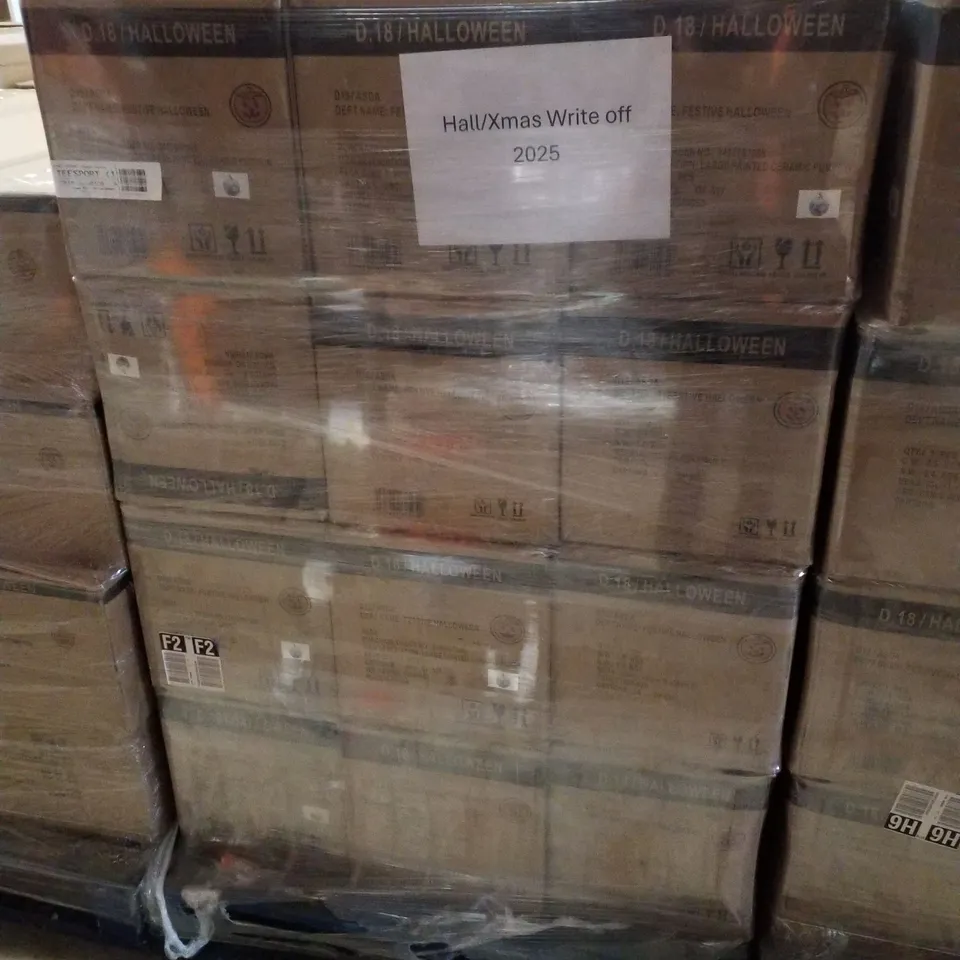 PALLET CONTAINING APPROXIMATELY 36 BRAND NEW LARGE PAINTED CERAMIC PUMPKINS