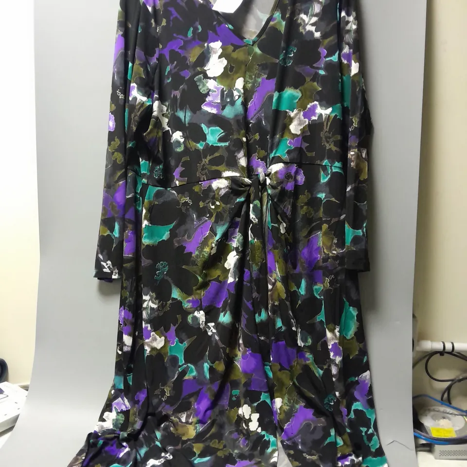 NINA LEONARD FLORAL DRESS IN BLACK MULTI - 3XL