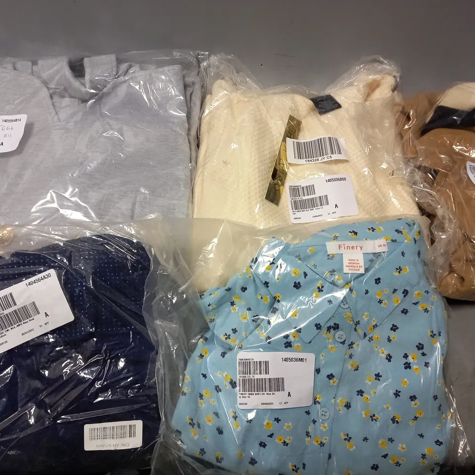 BOX OF APPROXIMATELY 10 ASSORTED ITEMS TO INCLUDE -  FINERY SHIRT , CRYSTAL KOBE SWEATSHIRT , CARDIGAN ETC - COLLECTION ONLY