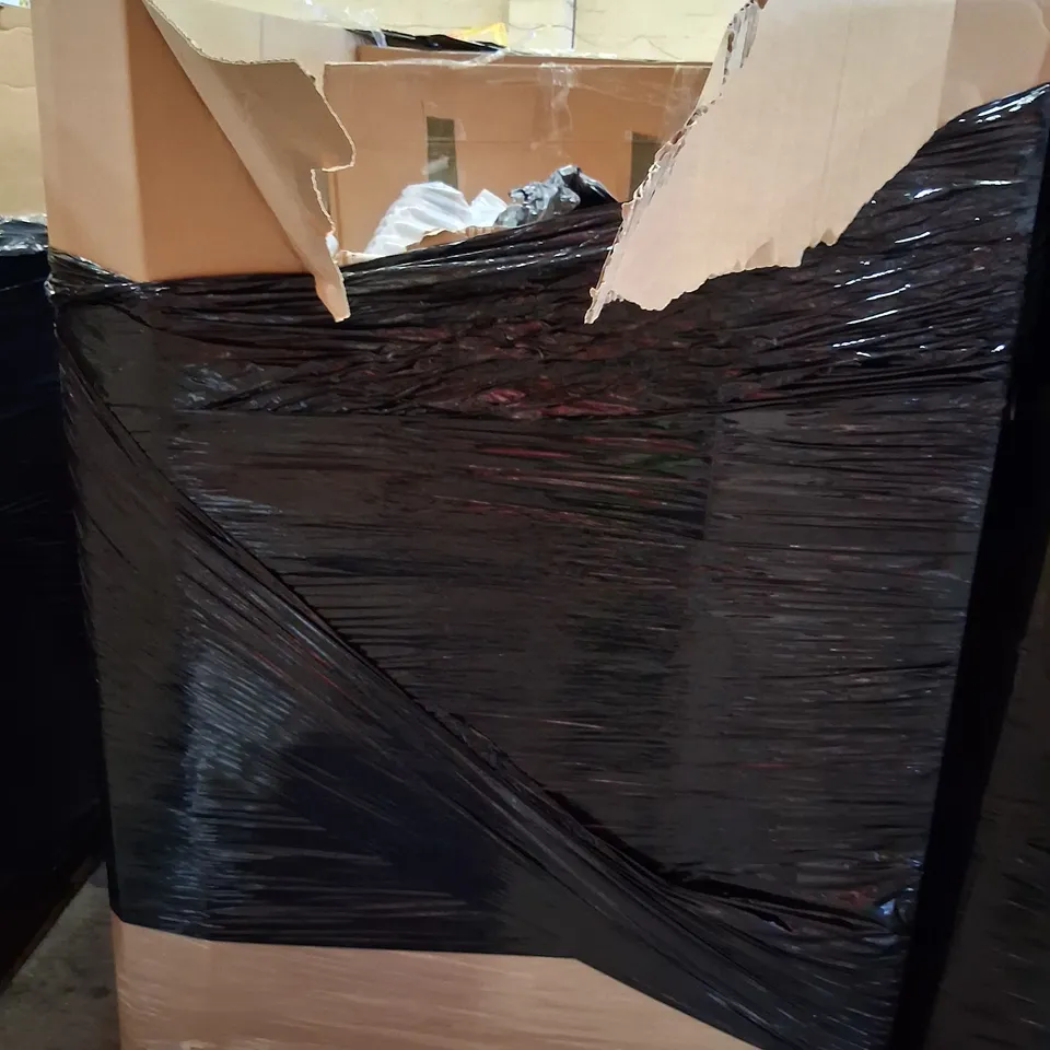 PALLET CONSISTING OF A LARGE QUANTITY OF ASSORTED HOUSEHOLD AND ELECTRICAL PRODUCTS AND ACCESSORIES TO INCLUDE;