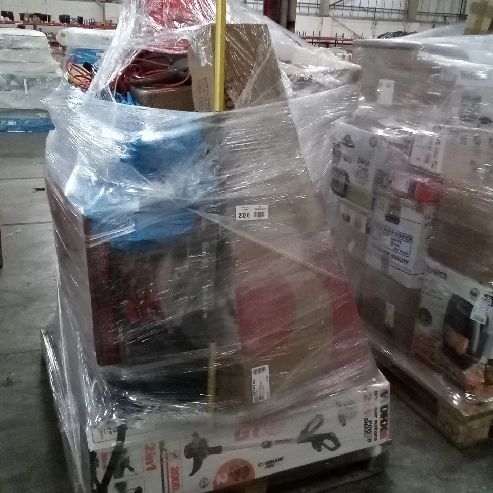 PALLET OF APPROXIMATELY ASSORTED HOUSEHOLD & ELECTRONIC PRODUCTS TO INCLUDE 
