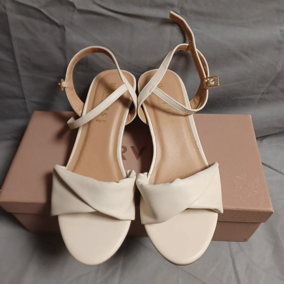 CREAM BOW-FRONT SANDALS, WOMEN'S – OPEN-TOE WITH ANKLE STRAP UK SIZE 3