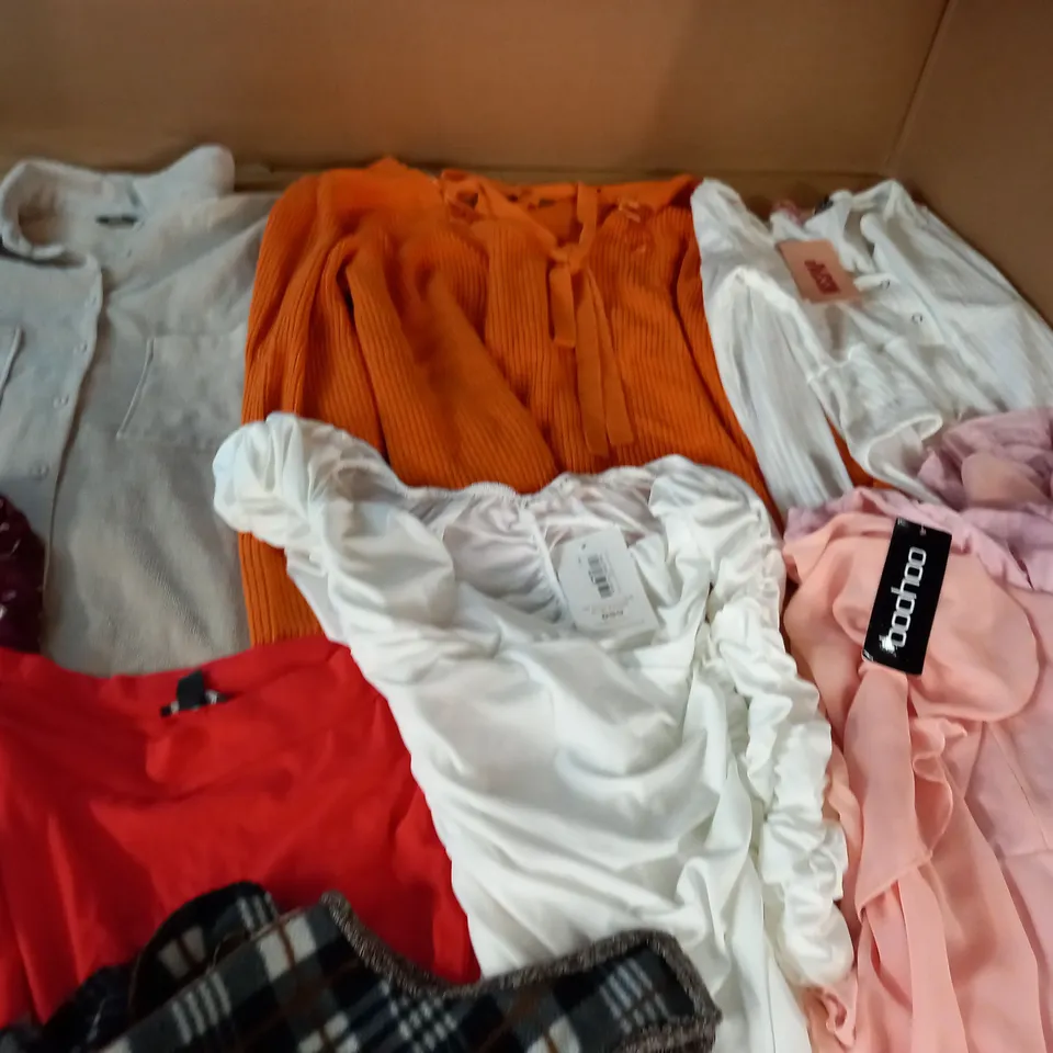 LARGE QUANTITY OF ASSORTED CLOTHING ITEMS TO INCLUDE ANNE WEYBURN, ZARA AND BOOHOO