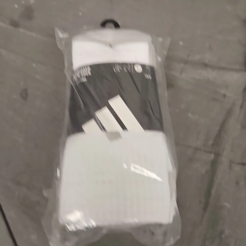 BAGGED ADIDAS CREW SOCS - X3 - SIZE 8.5/10