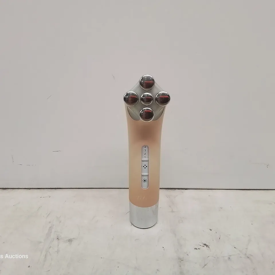BAGGED TILI PRO ANTI-AGEING FIRMING FACE TOOL (1 ITEM)