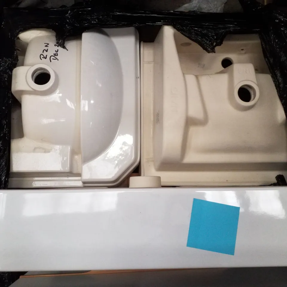 PALLET CONTAINING ASSORTED BASINS & VANITY UNIT 