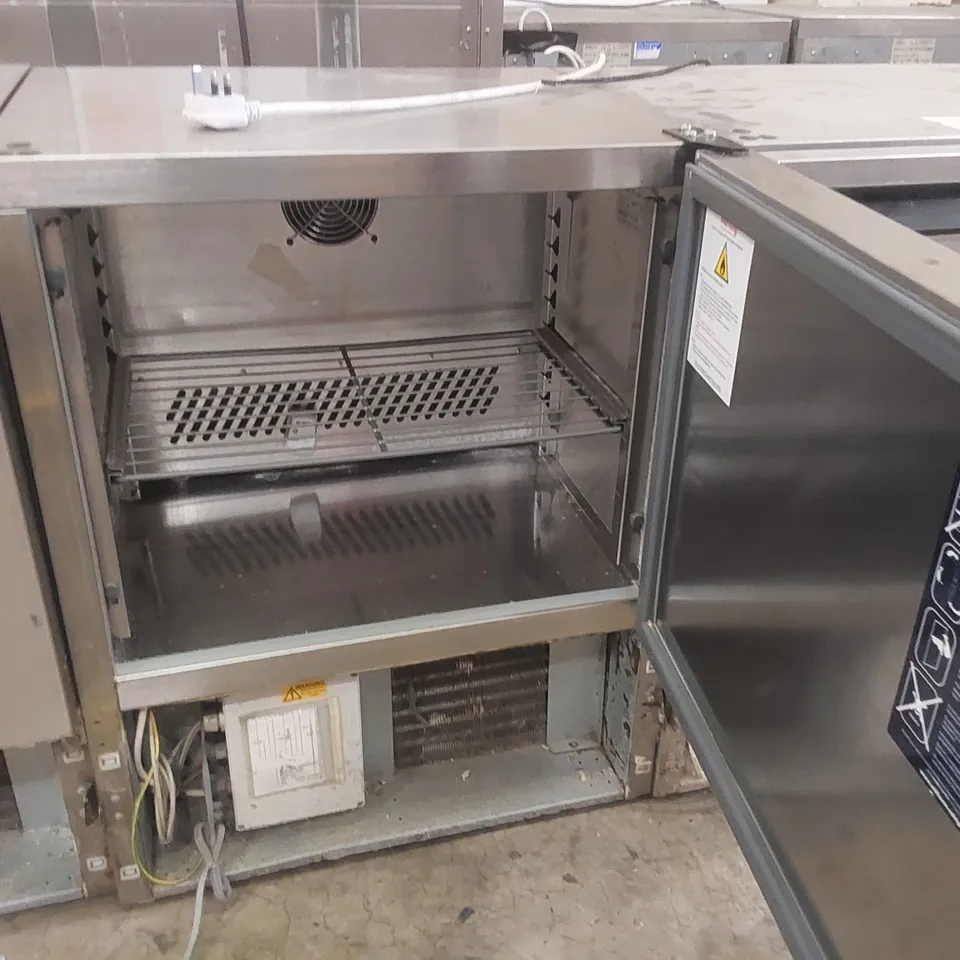 WILLIAMS H5UCR290R1 COMMERCIAL FRIDGE