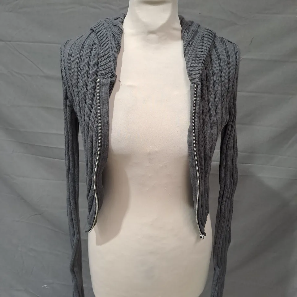 STR KNITTED LONG SLEEVE HOODED JACKET IN GREY SIZE XS