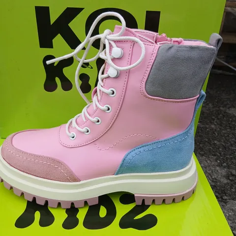 KOI KIDS' PINK HIGH-TOP BOOTS WITH WHITE LACES, GREY SUEDE TOE CAP SIZE 13