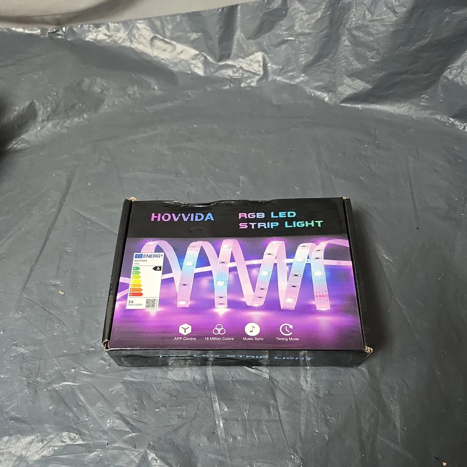 BOX OF APPROXIMATELY 12 ASSORTED HOUSEHOLD ITEMS INCLUDING BLOOME CARPET & ROOM ODOUR ELIMINATOR , UNIBOND MOISTURE ABSORBER AND LED STRIP LIGHT 