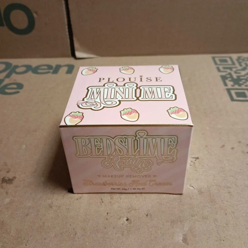 PLOUISE MINI ME BEDSLIME ROUTINE MAKE UP REMOVER 45G BOXED STRAWBERRIES AND CREAM
