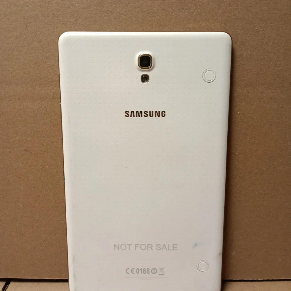 SAMSUNG TABLET – WHITE – SM-T700X