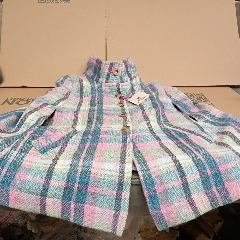 HARRIS TWEED CAPE STYLE BUTTON UP SIZE SMALL/MEDIUM TAGGED