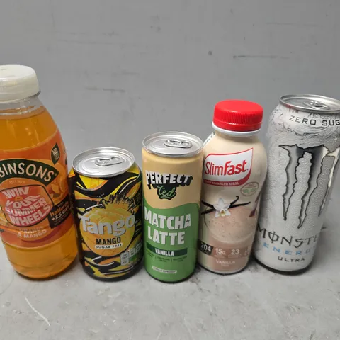 APPROXIMATELY 14 ASSORTED FOOD & DRINK ITEMS TO INCLUDE - ROBINSONS MANGO & ORANGE , TANGO MANGO , MONSTER ZERO SUGAR ETC